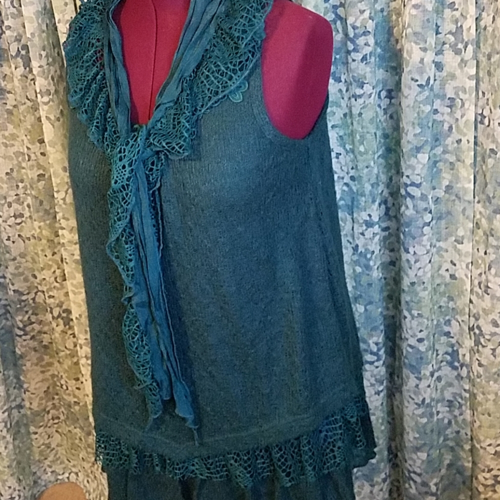Sweater with scarf